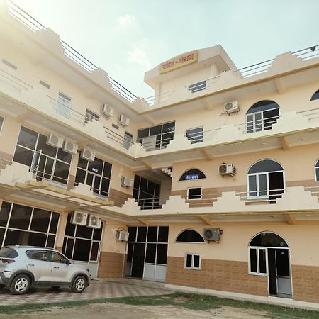 Sneh Bandhan Banquet & Lawn Kanpur Ngoại thất bức ảnh
