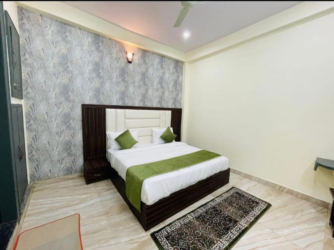 Sneh Bandhan Banquet & Lawn Kanpur Ngoại thất bức ảnh